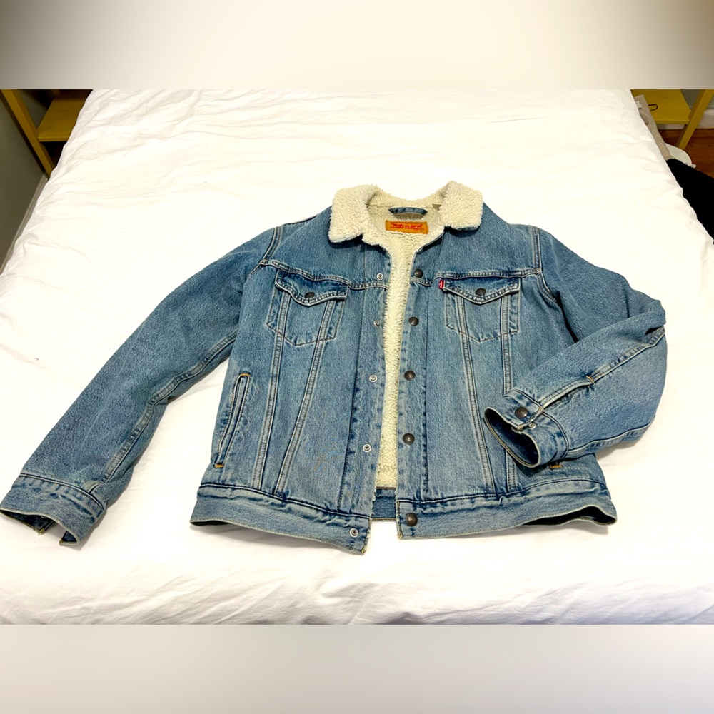 Essentially new medium Sherpa denim jacket, bought wrong size